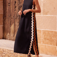 Stripes Side Wave Embellished Side Slit Loose Dress