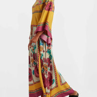Long Flowing Casual and Fashionable Maxi Dress