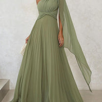 Elegant Flowing Pleated Off-the-Shoulder Maxi Dress