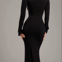 Noire｜Turtleneck Maxi Dress