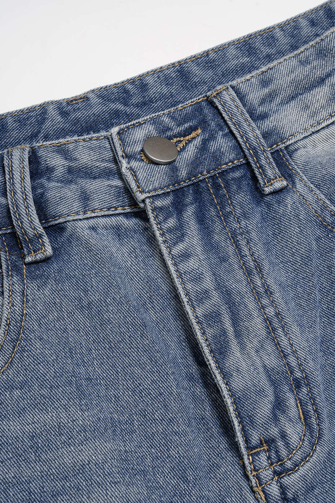 Denim Pocket Barrel Jeans